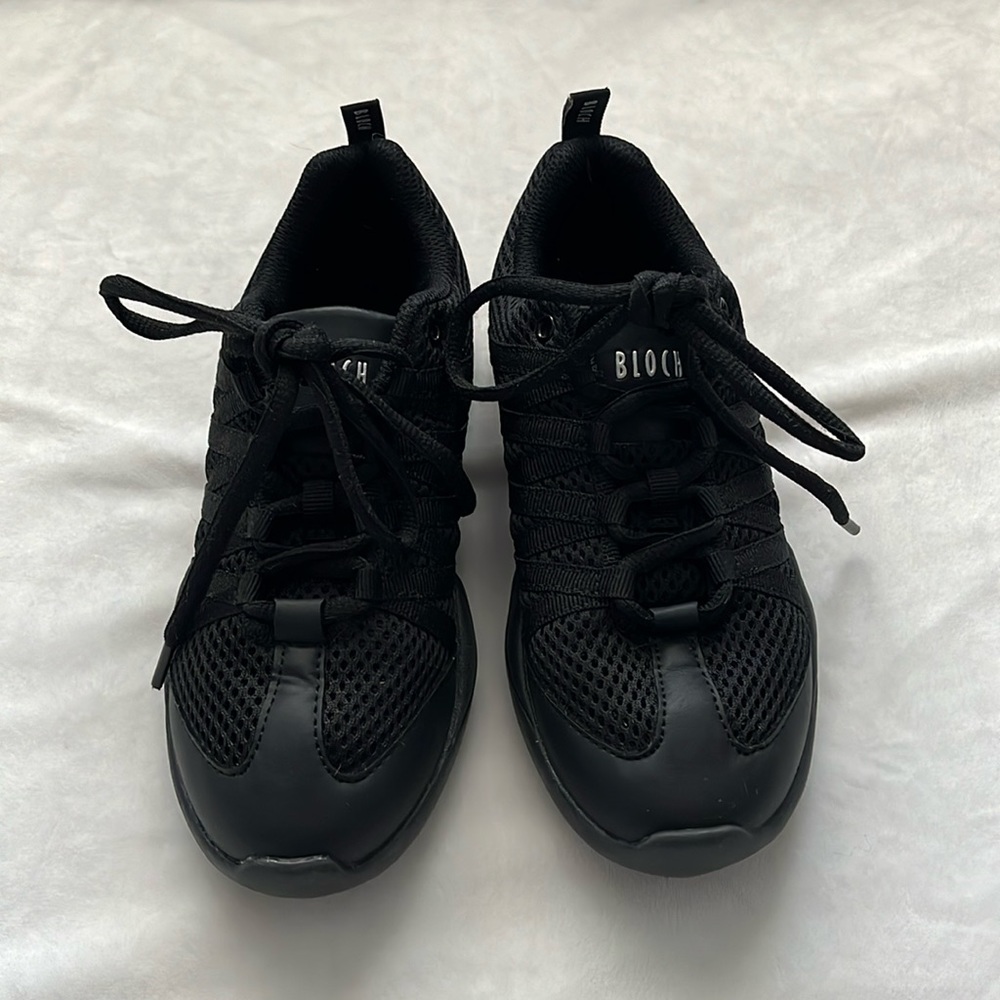 BLOCH Kids Criss Cross Dance Shoes - Size US 2.5